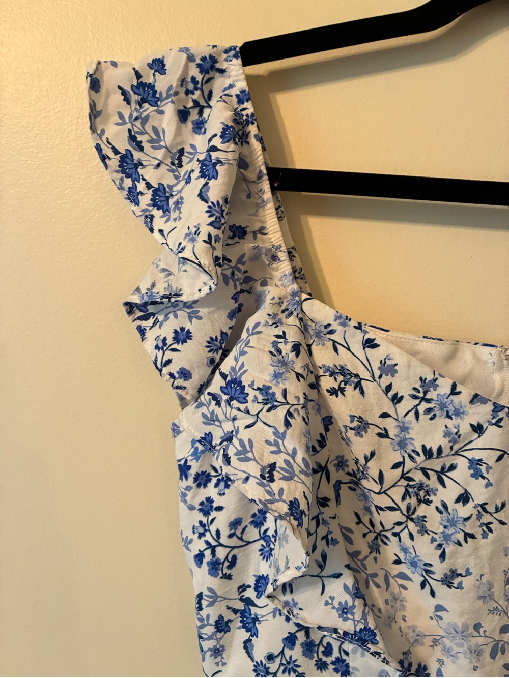 Mi Ami Ditsy Floral Mini Dress Ruffle Flutter Coquette Cottage Peasant Fairy S - Picture 12 of 13